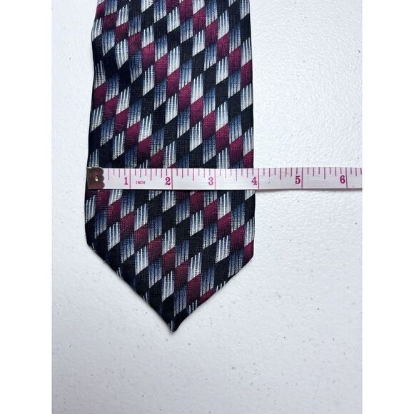 Louis Roth Geometric Tie 100 %‎ Silk Blue Red 4” Wide - Picture 4 of 5